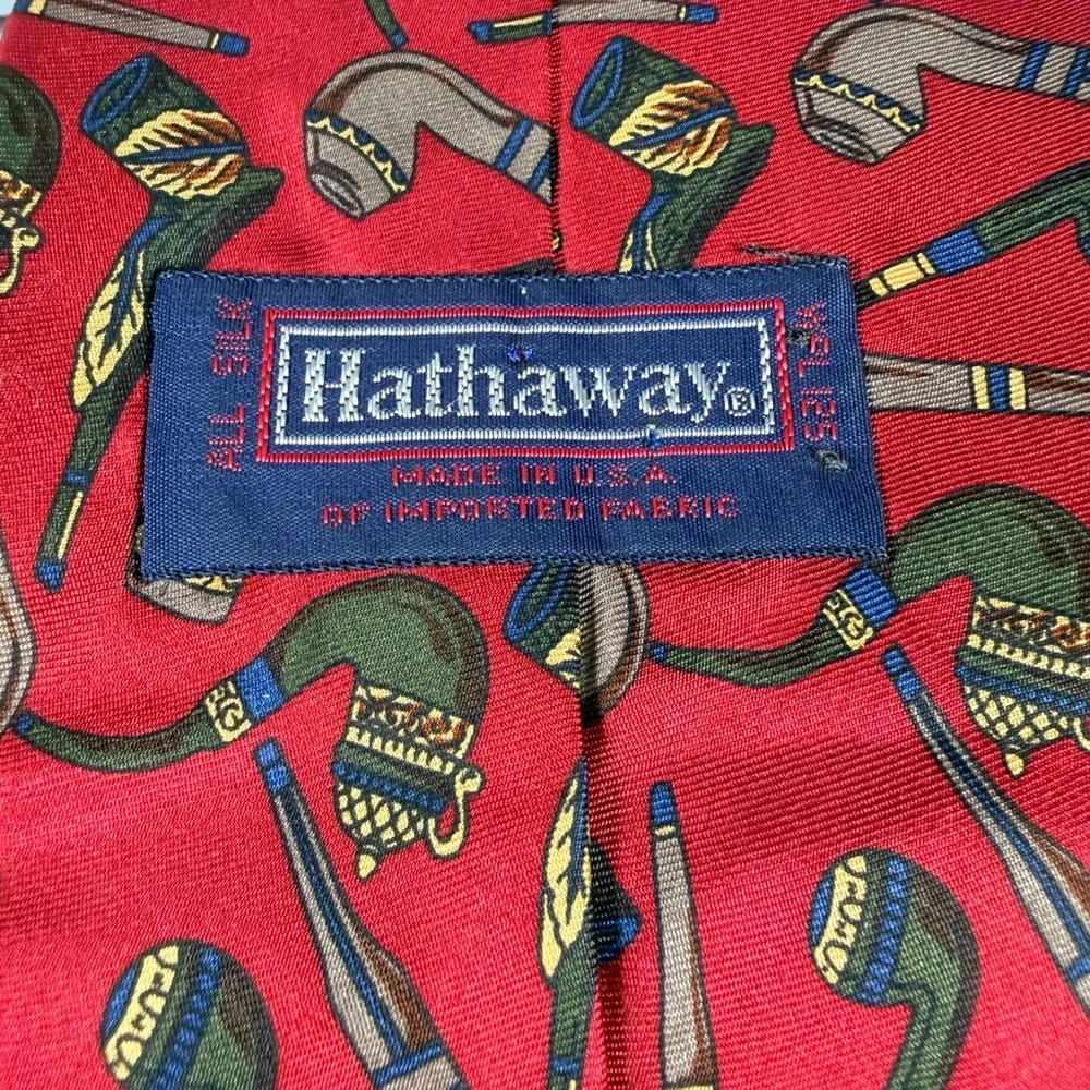 Hathaway All Silk Necktie Red Smoking Pipes Print Made in USA Mens Tie